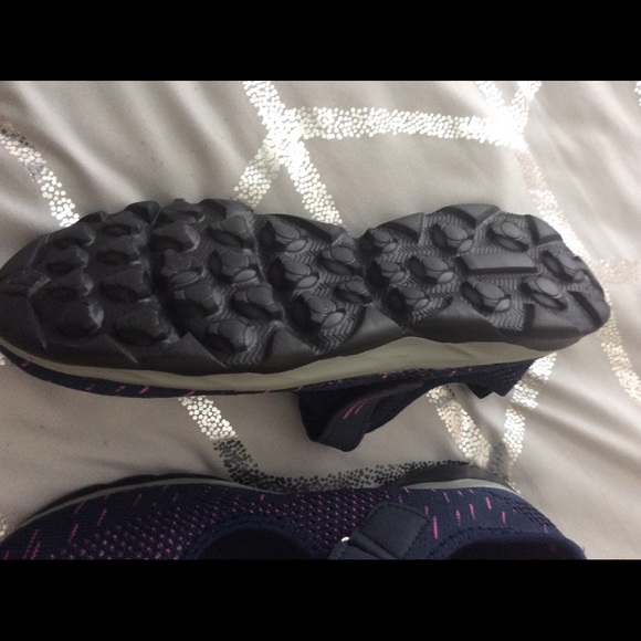 Summer Casual Mesh Shoes 6 Wide - Picture 2 of 3